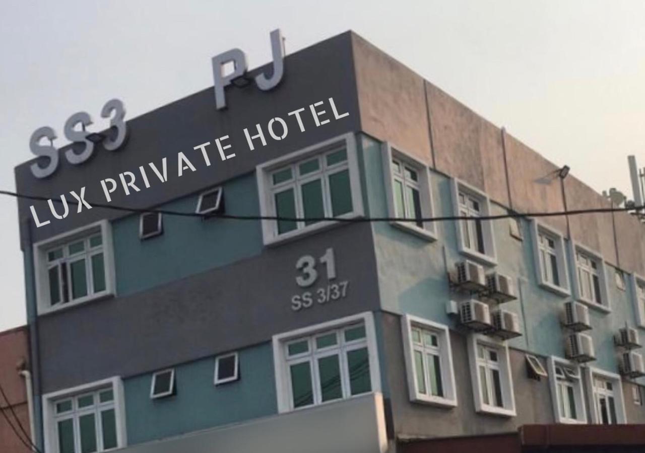 Lux Private Hotel Petaling Jaya Exterior photo